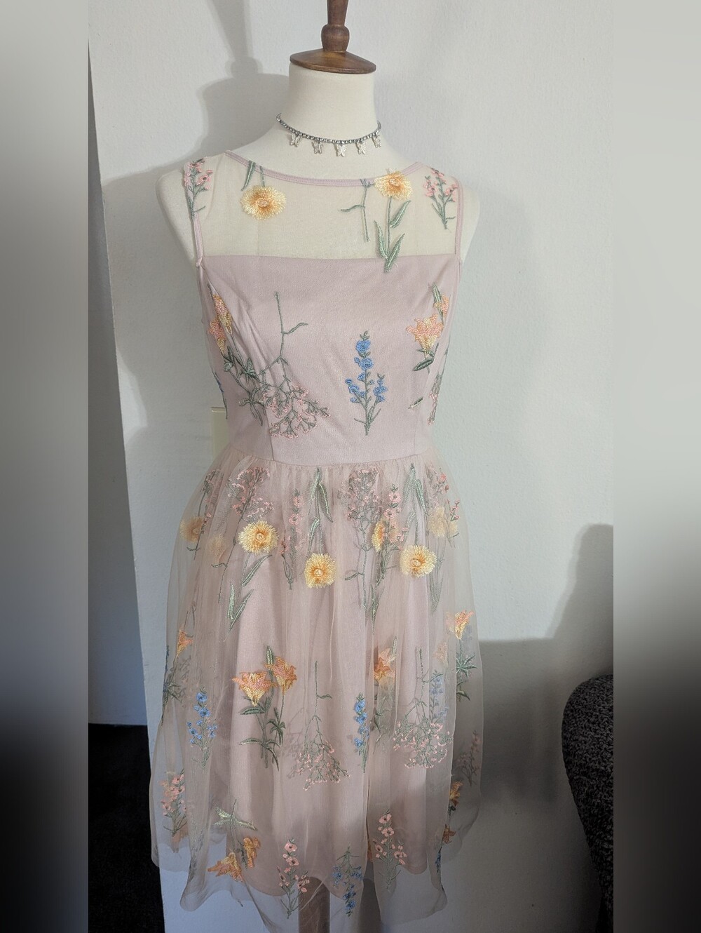 Jessica Howard Floral Embroidered Tulle Illusion Fit Flare Dress Peach 8P